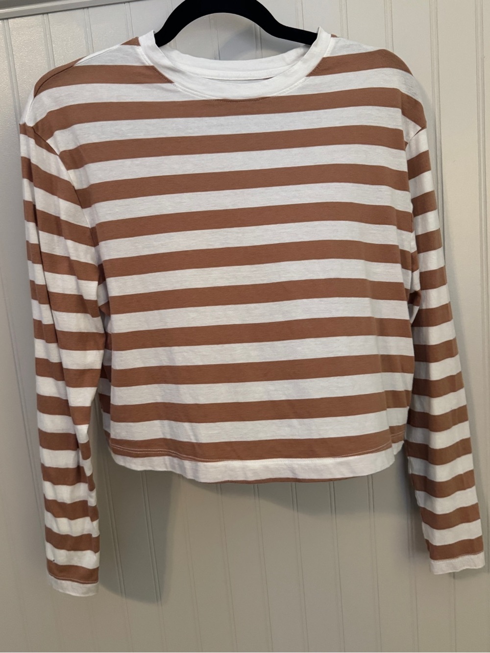 Striped Long Sleeve Top in Brown & White Size Medium